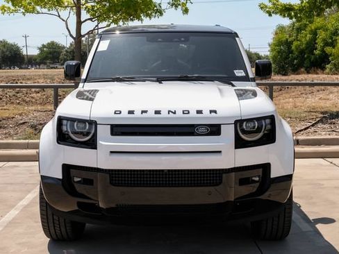 New 2026 Land Rover Defender 110 X-Dynamic SE AWD/4WD image 6