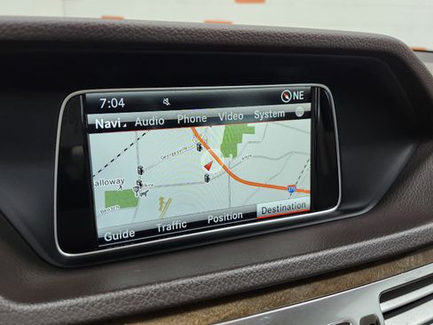 Used 2015 Mercedes-Benz E 350 4MATIC Sedan image 7