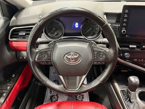 Used 2022 Toyota Camry XSE FWD image 21