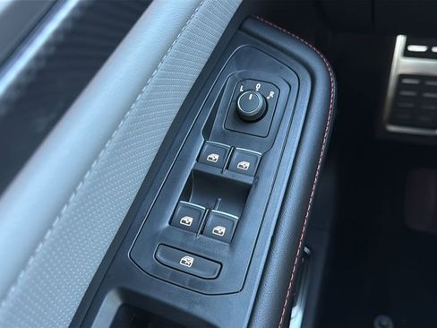 New 2026 Volkswagen Atlas Peak Edition image 23