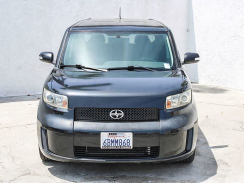 Used 2008 Scion xB FWD image 2