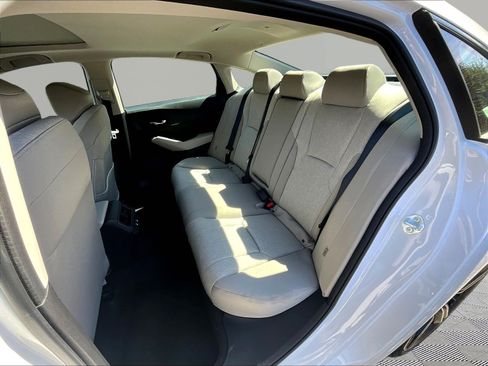 New 2026 Honda Accord SE image 18