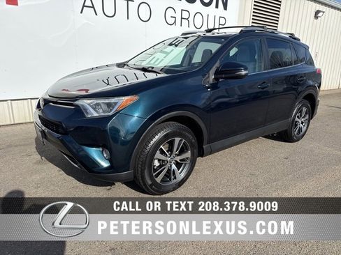 Used 2018 Toyota RAV4 XLE image 7