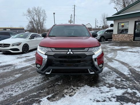 Used 2019 Mitsubishi Outlander LE image 8