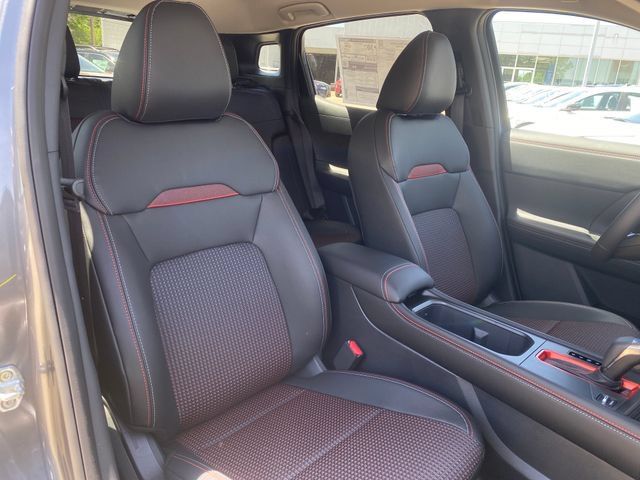 New 2026 Nissan Kicks SR w/ Cold Weather Package AWD/4WD image 9