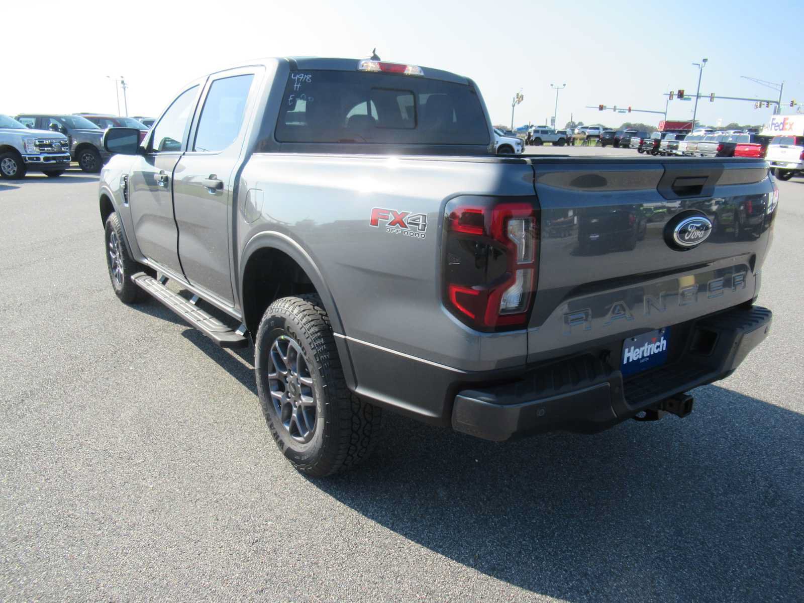 New 2026 Ford Ranger XLT w/ FX4 Off-Road Package AWD/4WD image 7