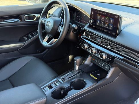 Certified 2022 Honda Civic Touring image 8