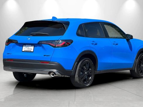 New 2026 Honda HR-V Sport image 2