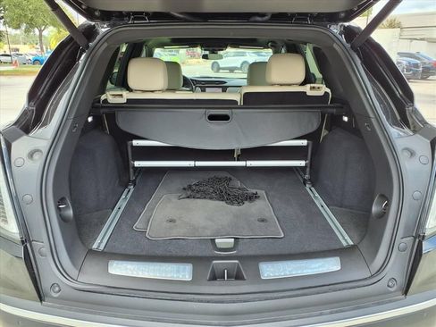 Used 2025 Cadillac XT5 Sportv AWD/4WD image 16