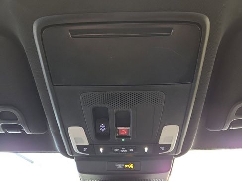 Used 2023 Honda Accord Sport image 28