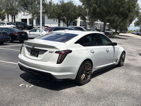 Used 2023 Cadillac CT5 V Blackwing w/ Driver Assist Package RWD image 4