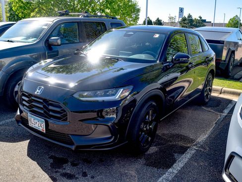 Used 2023 Honda HR-V Sport image 13