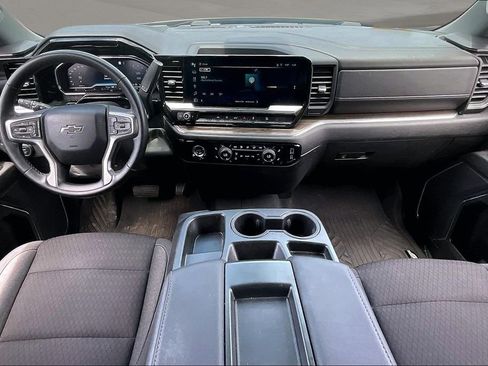 Used 2023 Chevrolet Silverado 1500 RST AWD/4WD image 8