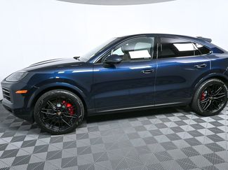 Certified 2025 Porsche Cayenne S video 3