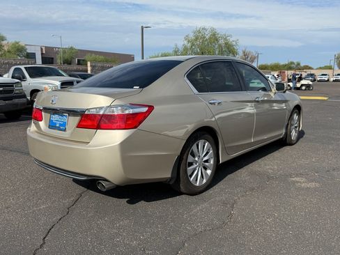 Used 2013 Honda Accord EX image 4