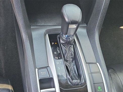 Used 2016 Honda Civic EX-L image 8