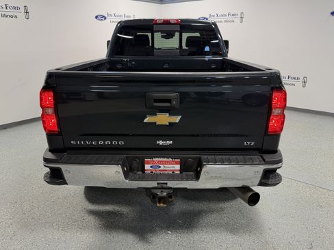 Used 2018 Chevrolet Silverado 2500 LTZ w/ Duramax Plus Package image 5