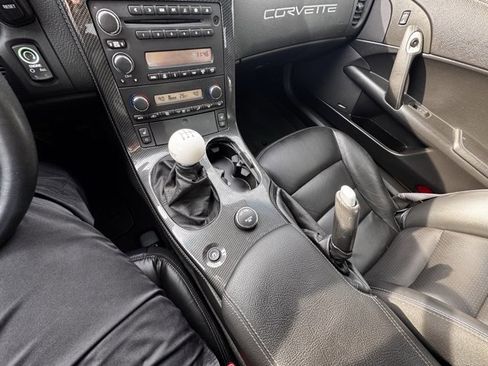 Used 2011 Chevrolet Corvette Z06 image 9