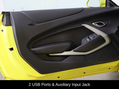 Used 2017 Chevrolet Camaro SS image 13