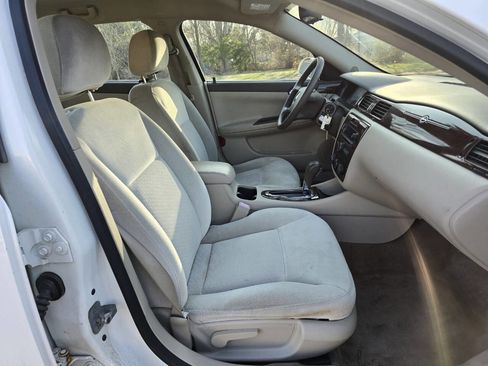 Used 2008 Chevrolet Impala LS image 12