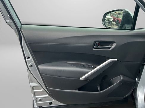 Used 2023 Toyota Corolla Cross LE image 22