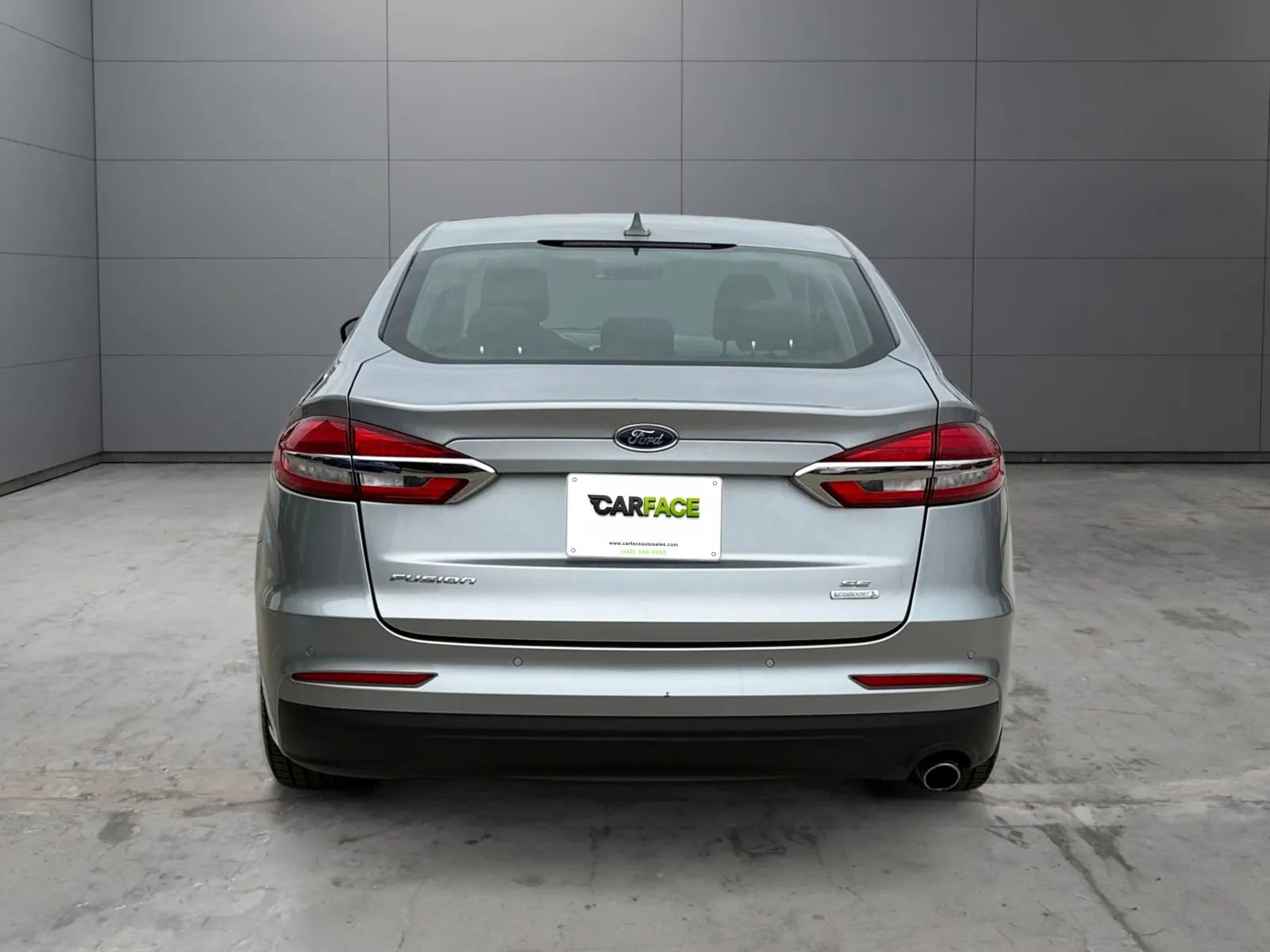 Used 2020 Ford Fusion SE FWD image 11