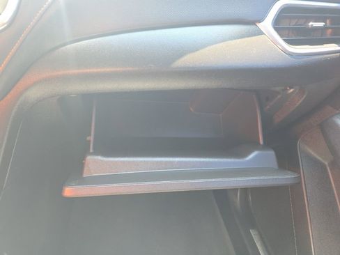 Used 2019 Chevrolet Equinox Premier FWD image 27