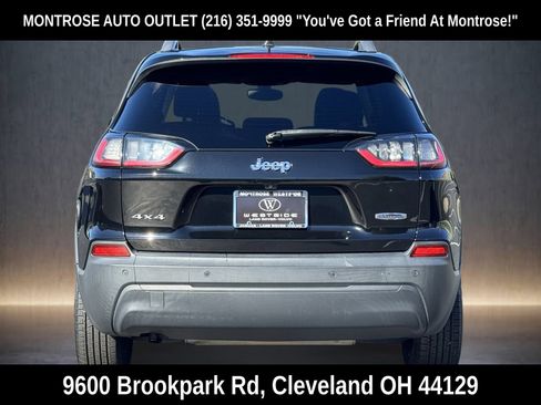 Used 2019 Jeep Cherokee Latitude Plus w/ Comfort/Convenience Group image 6