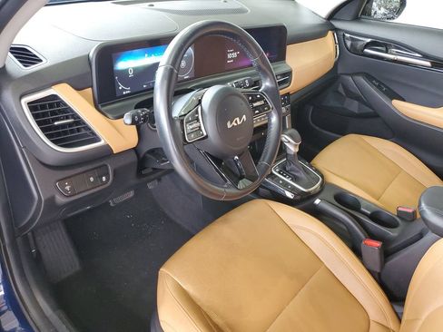 Certified 2024 Kia Seltos EX FWD image 18
