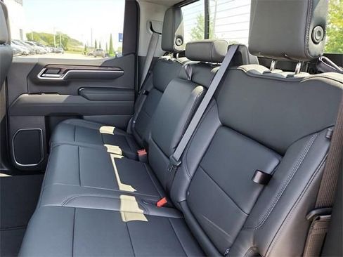 New 2026 GMC Sierra 1500 SLT w/ SLT Premium Plus Package image 20
