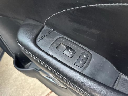 Used 2018 Dodge Challenger GT w/ GT Interior Package image 19