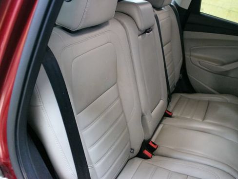 Used 2019 Ford Escape SEL w/ Sun & Style Package AWD/4WD image 9
