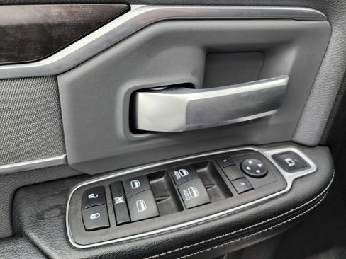 Used 2023 RAM 2500 Big Horn w/ Snow Chief Group image 39