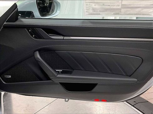 New 2026 Porsche 911 Carrera 4S image 27