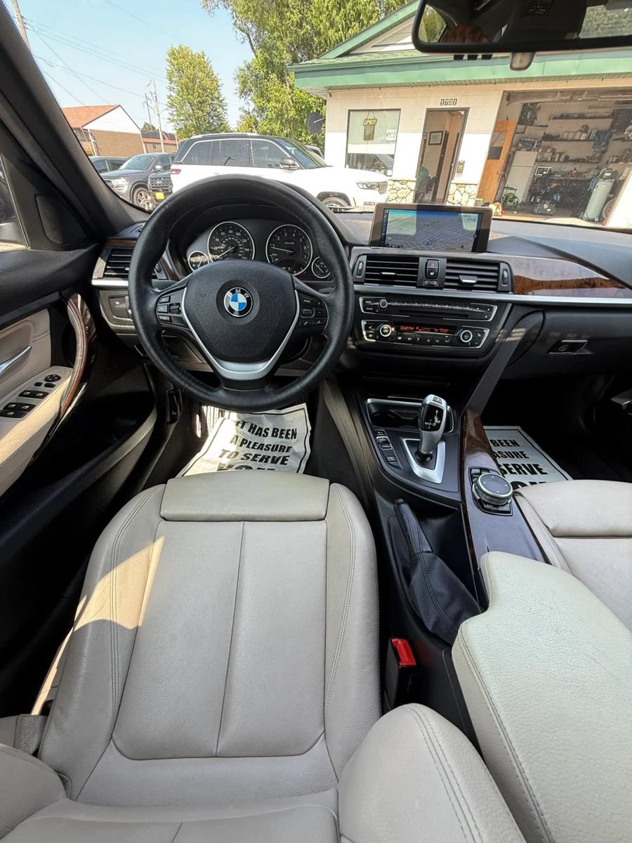 Used 2015 BMW 335i xDrive Sedan AWD/4WD image 33