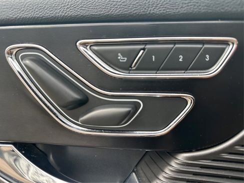 Used 2020 Lincoln Corsair FWD w/ Premium Package image 23