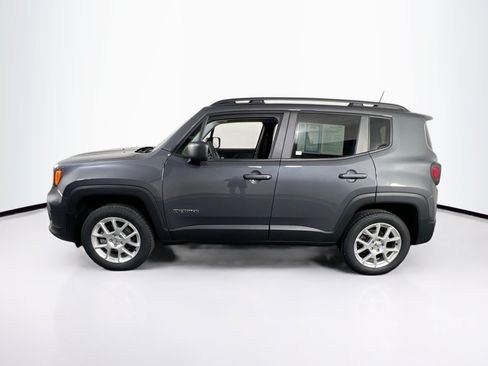 Used 2022 Jeep Renegade Latitude AWD/4WD image 8