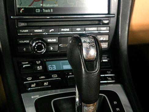 Used 2015 Porsche 911 Carrera S image 38