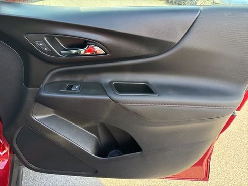 Used 2024 Chevrolet Equinox RS w/ LPO, Floor Liner Package image 15