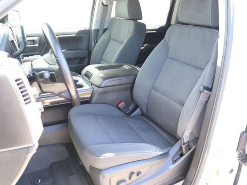 Used 2017 GMC Sierra 1500 SLE w/ Max Trailering Package AWD/4WD image 4