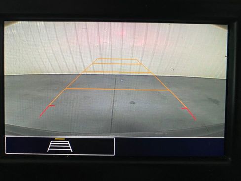 Used 2022 Chevrolet Equinox LS image 13