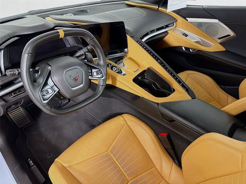 Used 2021 Chevrolet Corvette Stingray Preferred Conv w/ Battery Protection Package image 10