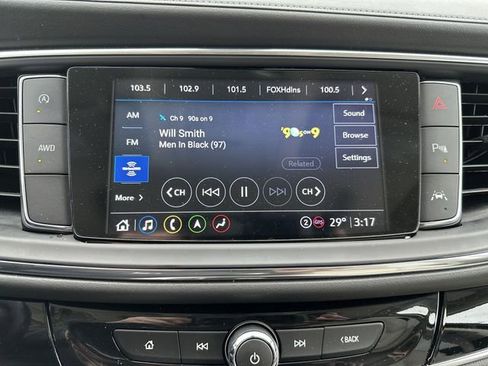 Used 2022 GMC Sierra 3500 Denali w/ Denali Black Diamond Edition image 14