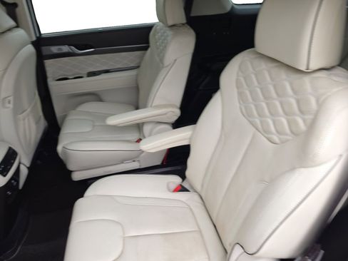 Used 2020 Hyundai Palisade Limited FWD image 13