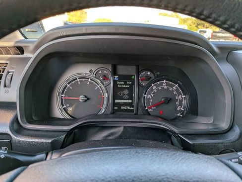 Used 2022 Toyota 4Runner SR5 Premium image 20