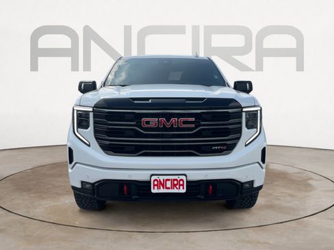 Used 2025 GMC Sierra 1500 AT4 w/ AT4 Premium Package AWD/4WD image 5