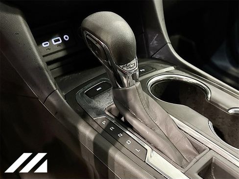 Used 2023 Chevrolet Equinox LT image 18