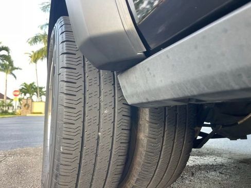 Used 2024 Ford Transit 350 XLT image 34