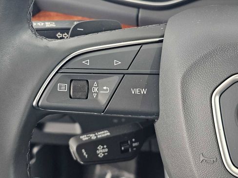 Used 2023 Audi Q5 e Premium Plus w/ Premium Plus Package image 27