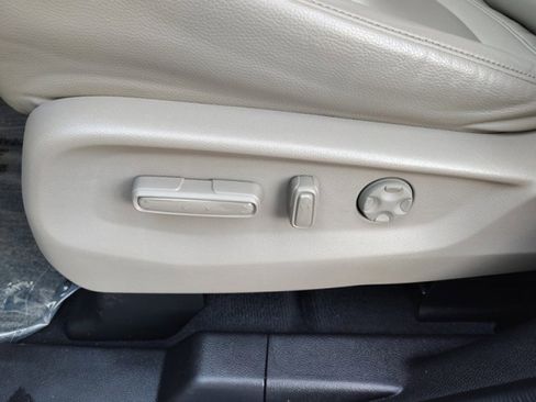 Used 2023 Honda Odyssey Touring image 12